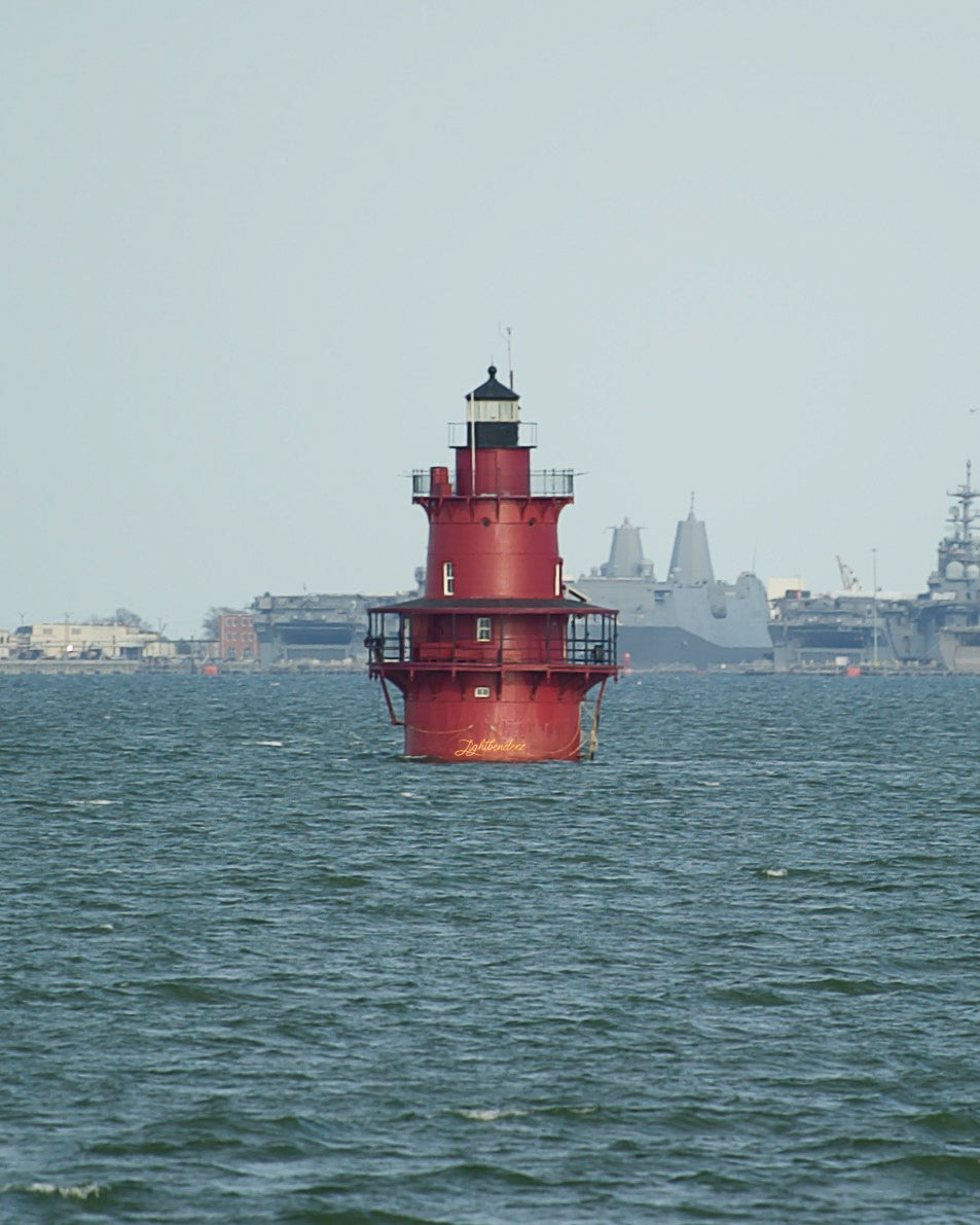 Middle Ground Lighthouse